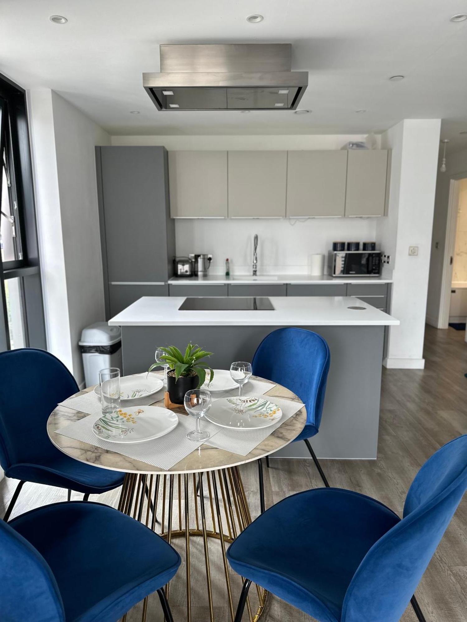 Two Bed Cozy Getaway Centre Birmingham
